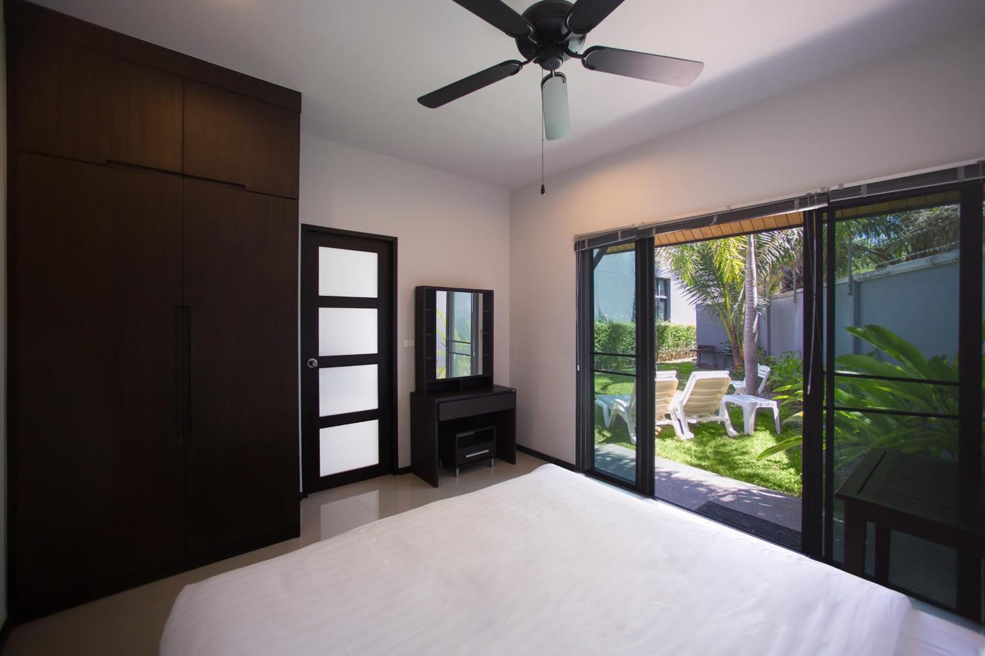 Onyx Villas By Tropiclook Nai Harn Buitenkant foto