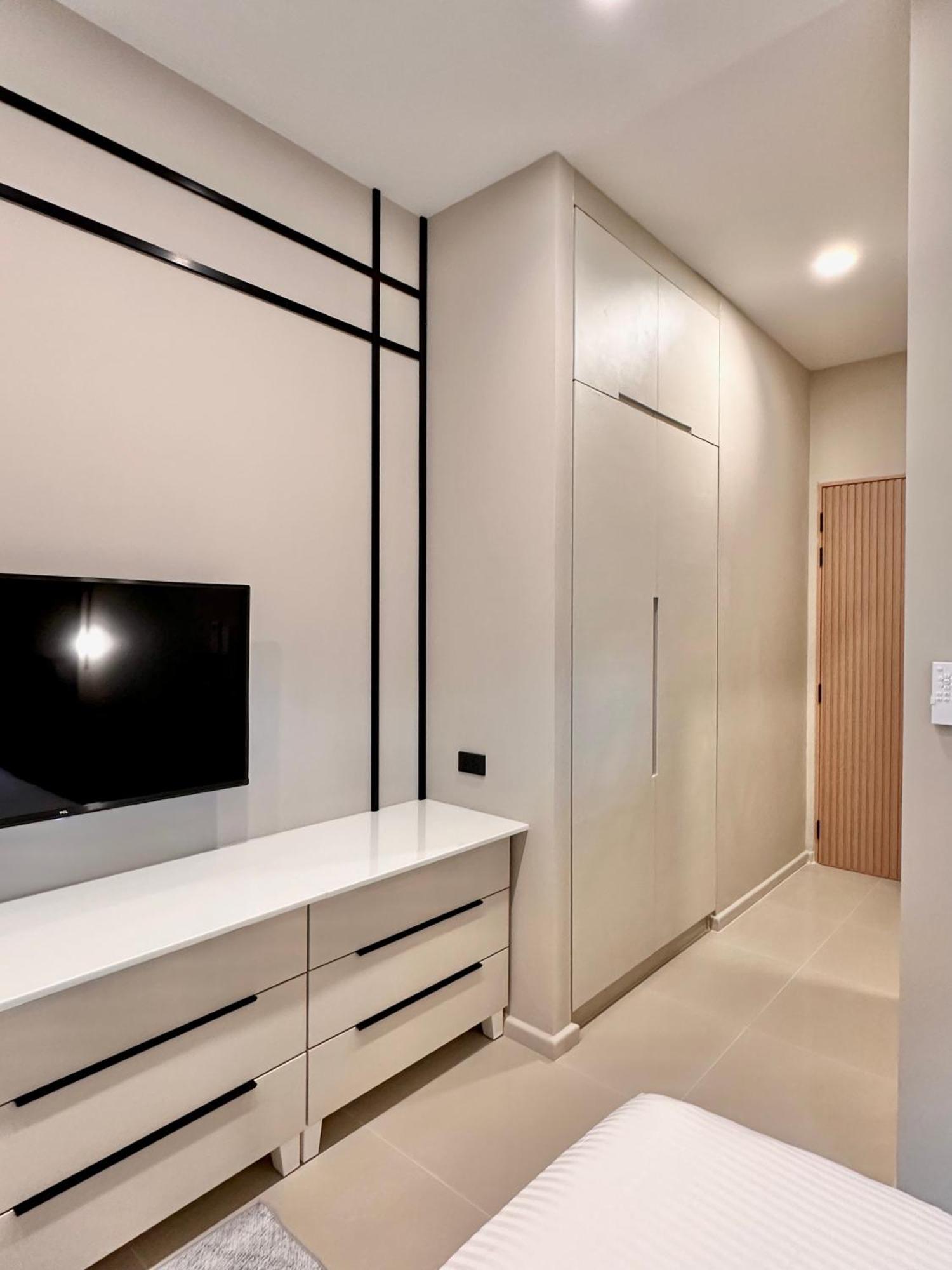 Onyx Villas By Tropiclook Nai Harn Buitenkant foto